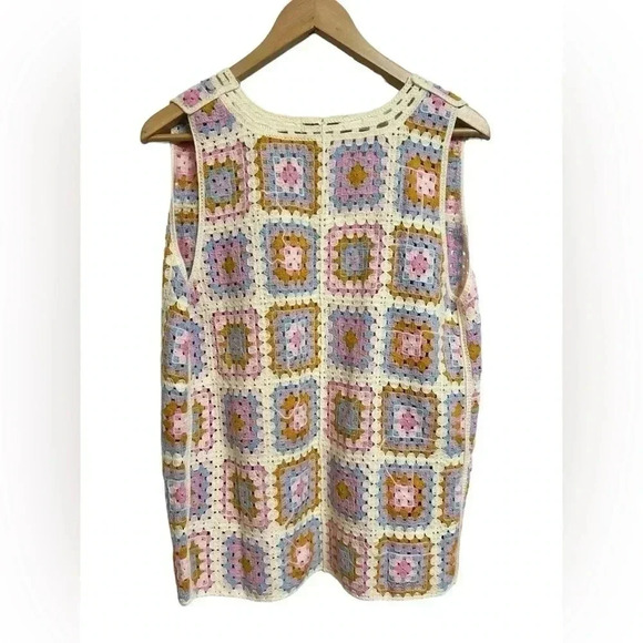 House of Harlow 1960 OS Knitted Crocheted Pastel Coastal Granny Square Vest - Picture 3 of 6